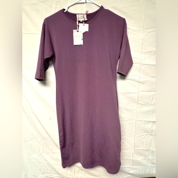 Dainty Jewells Dresses & Skirts - NWT Dainty Jewells Purple Crew Neckline Midi length Dress Size XL